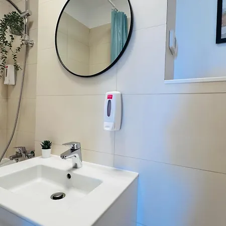 Premium Escape - Bright By Sunlake *