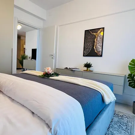 Apartment Premium Escape - Bright By Sunlake