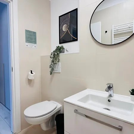 Premium Escape - Bright By Sunlake Apartment Bucharest
