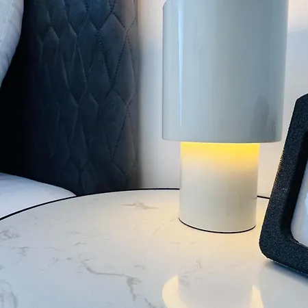 Premium Escape - Bright By Sunlake