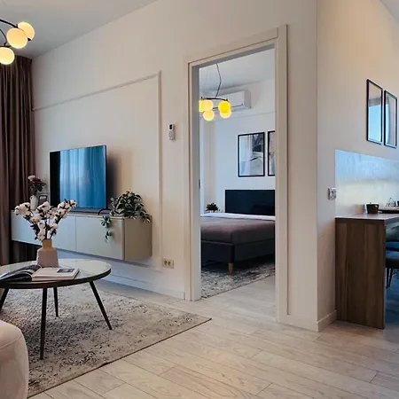 Premium Escape - Bright By Sunlake Apartment