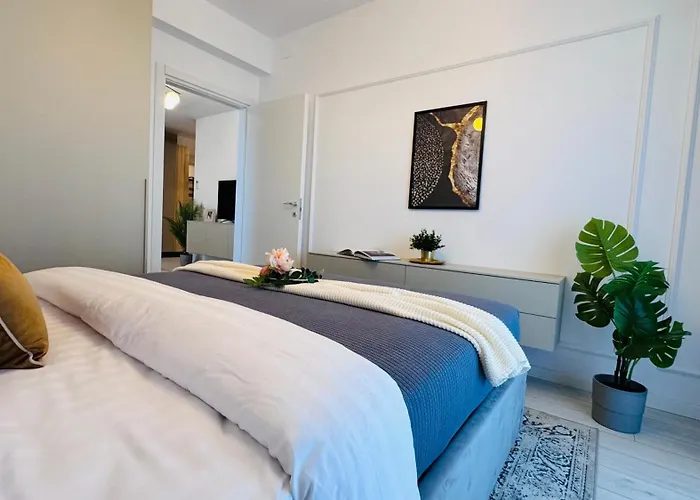 Apartment Premium Escape - Bright By Sunlake