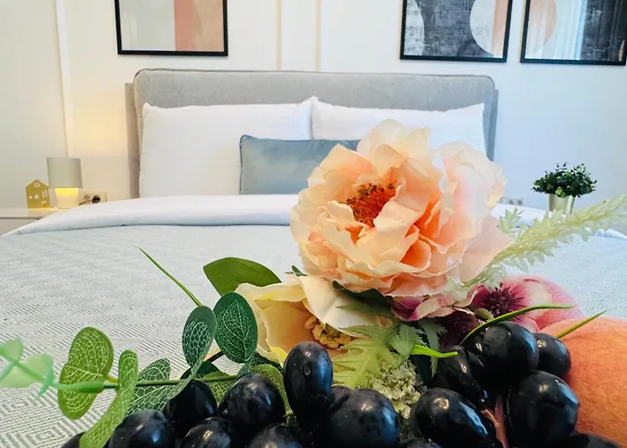 Premium Escape - Bright By Sunlake Apartamento Bucareste