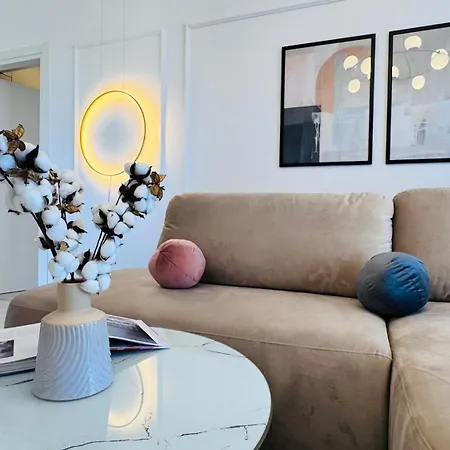 Premium Escape - Bright By Sunlake Apartament *